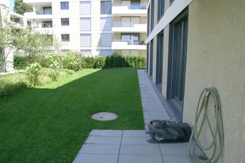 Helle 4.5-Zimmer-Wohnung mit Balkon in Kloten – ab sofort verfügbar (4)
