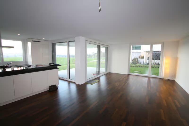 Helle 4.5-Zimmer-Wohnung mit Balkon in Kloten – ab sofort verfügbar (5)