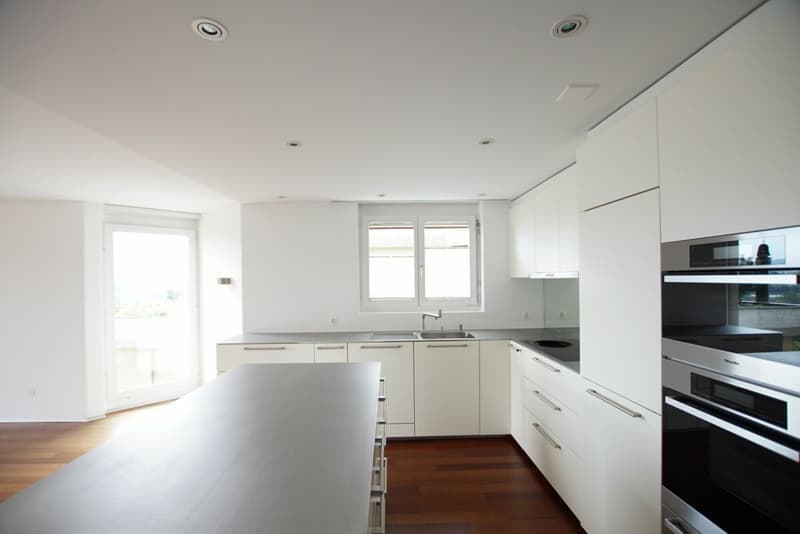 Geräumige 4.5-Zimmer-Wohnung mit Balkon und herrlicher Aussicht in Brugg (9)