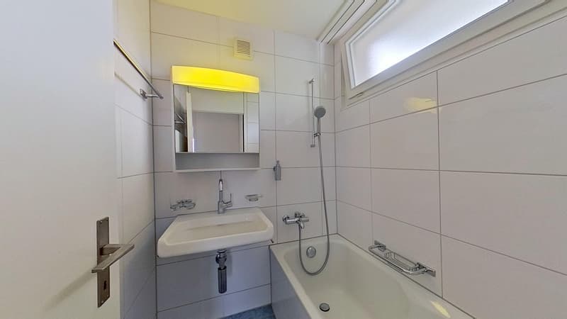 Helle 4.5-Zimmer-Wohnung mit Balkon und Aussicht in Kriens (7)