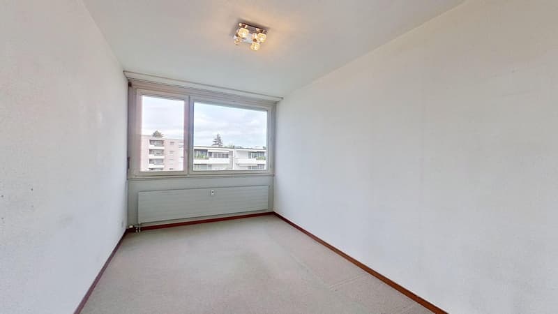 Helle 4.5-Zimmer-Wohnung mit Balkon und Aussicht in Kriens (2)
