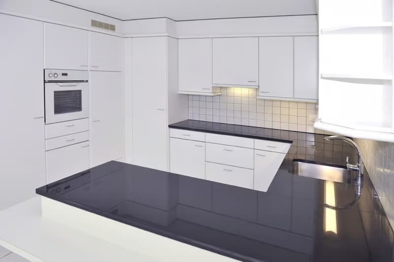 Helle 3.5-Zimmer-Wohnung mit Balkon in Wollerau – sofort verfügbar (4)
