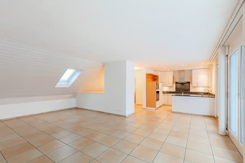 Moderne 4.5 Zimmer Attika-Maisonettewohnung (6)