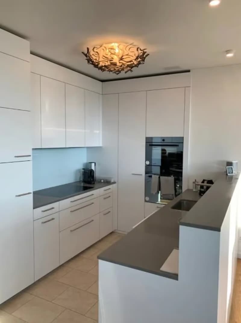Moderne 3.5-Zimmer-Wohnung mit Balkon in Risch-Rotkreuz – ab sofort verfügbar! (2)