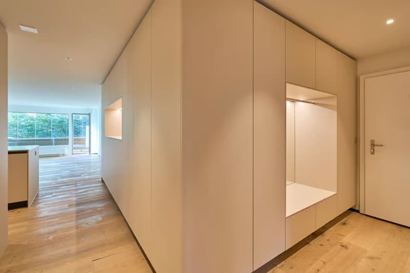 Helle 3.5-Zimmer-Wohnung mit Balkon und Garage in Davos (1)