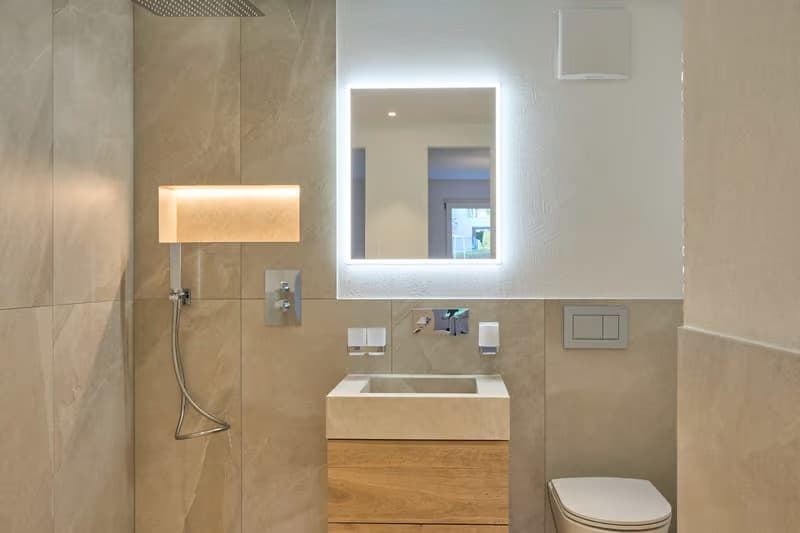 Helle 3.5-Zimmer-Wohnung mit Balkon und Garage in Davos (10)