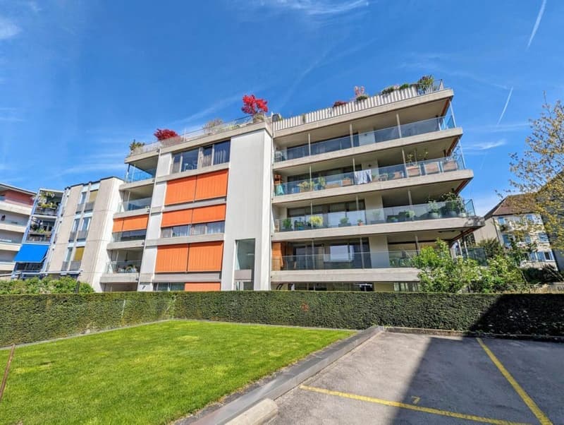 Geräumige 4.5-Zimmer-Wohnung mit Balkon in Zürich-Altstetten (6)