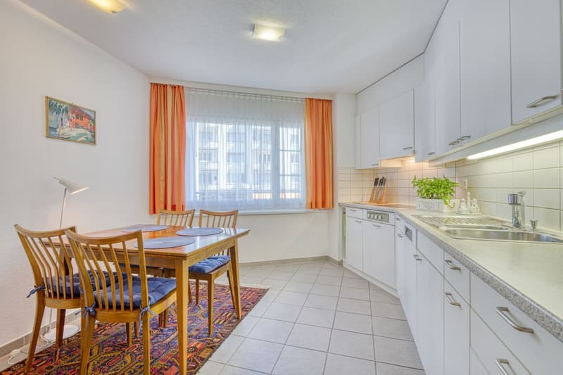 Zentrumsnahe 2½-Zimmer-Wohnung in Wädenswil (3)