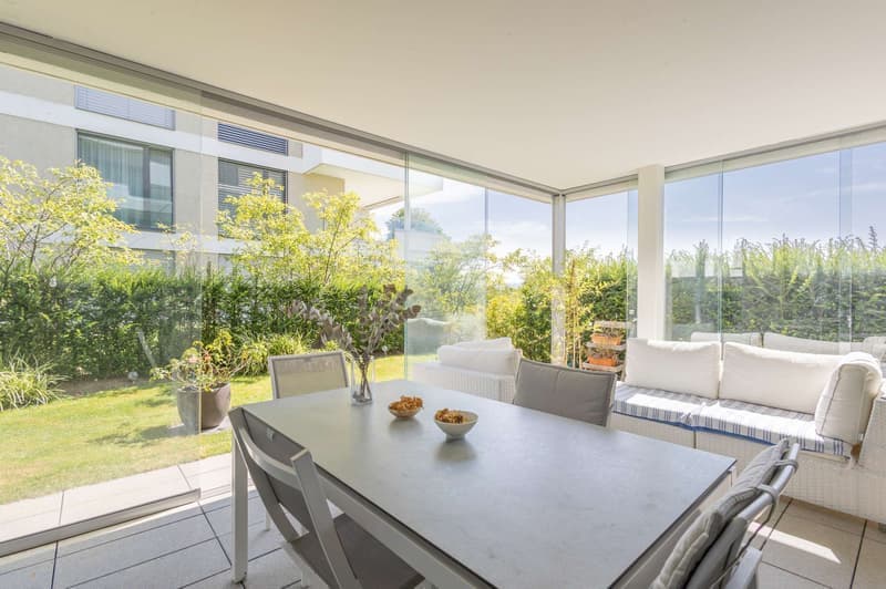 Moderne 3.5 Zimmer-Gartenwohnung an privilegierter Lage in Kloten (4)