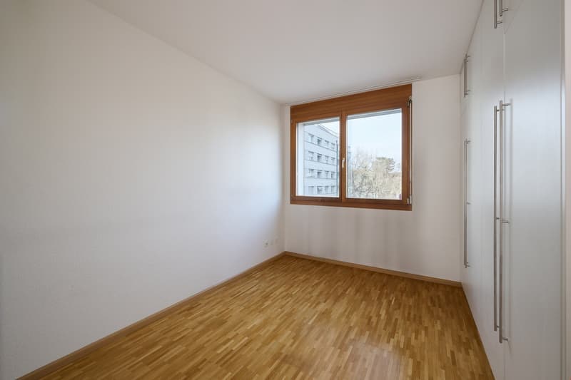 Moderne Wohnung Nähe Neuweilerplatz (1)