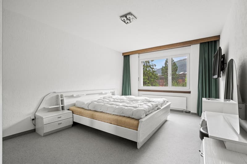 Grosszügige 3.5-Zimmerwohnung im Zentrum von Davos (4)