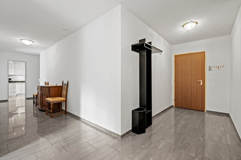 Grosszügige 3.5-Zimmerwohnung im Zentrum von Davos (8)