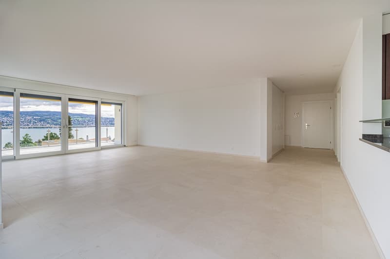 Helle 4.5-Zimmer-Wohnung mit Seesicht in Rüschlikon – ab sofort verfügbar (13)