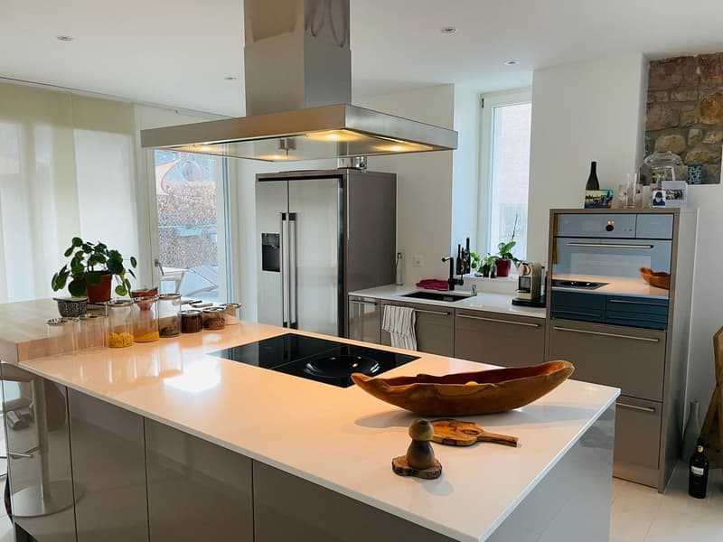 Grosszügige, helle 4.5-Zimmer Terrassenwohnung mit Garten und Einstellhallenplatz (14)