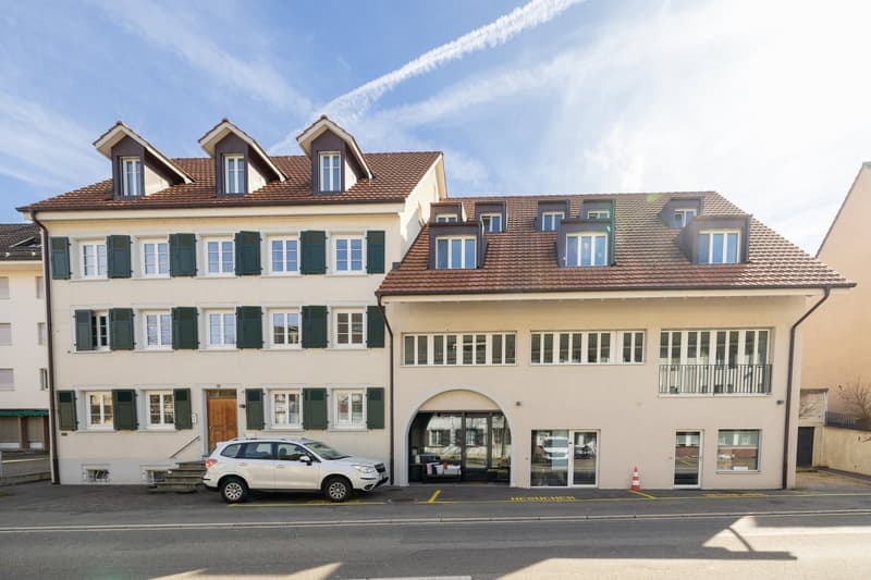 Grosszügige, helle 4.5-Zimmer Terrassenwohnung mit Garten und Einstellhallenplatz (6)