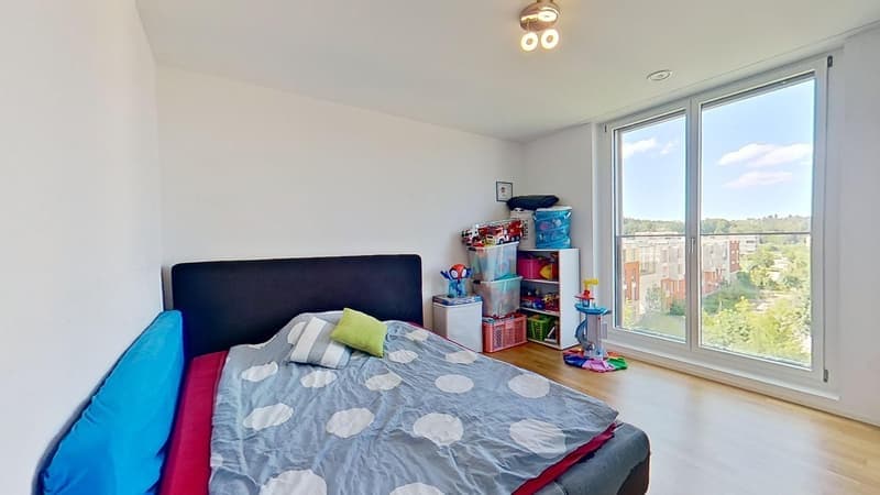 Helle 4.5-Zimmer-Wohnung mit Balkon an der Parkpromenade in Emmen (8)