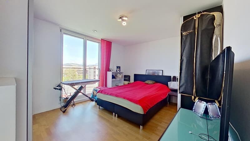 Helle 4.5-Zimmer-Wohnung mit Balkon an der Parkpromenade in Emmen (6)