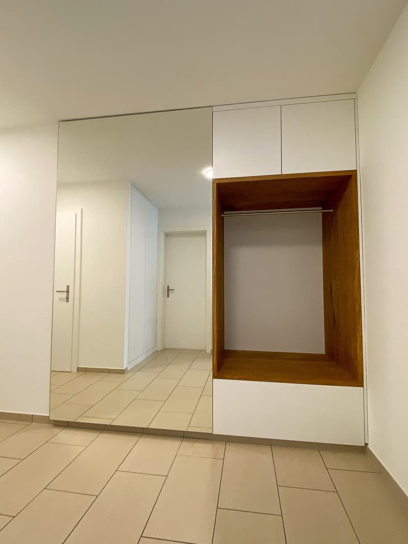 Helle 4.5-Zimmer-Wohnung mit Balkon und herrlichem Ausblick in Baar (8)