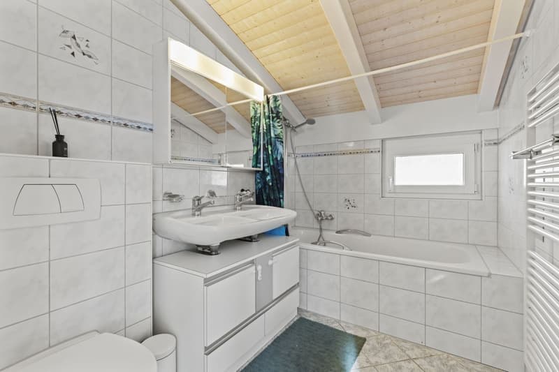 Helle 4.5-Zimmer-Wohnung mit Seesicht in Stäfa – sofort verfügbar (11)