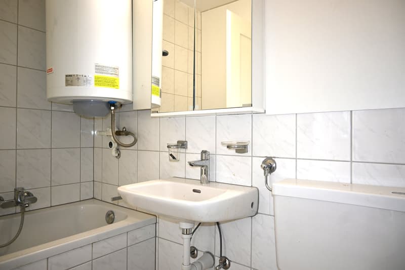 Charmante 2.5-Zimmerwohnung im Hochparterre mit Balkon in Bern (6)