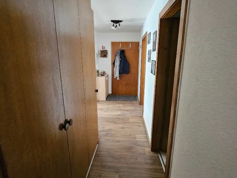 Saxon, appartement rénové de 4.5 pces dans petite PPE. (9)