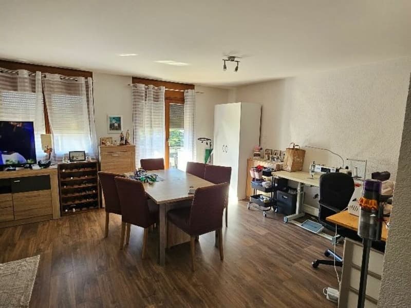 Saxon, appartement rénové de 4.5 pces dans petite PPE. (4)