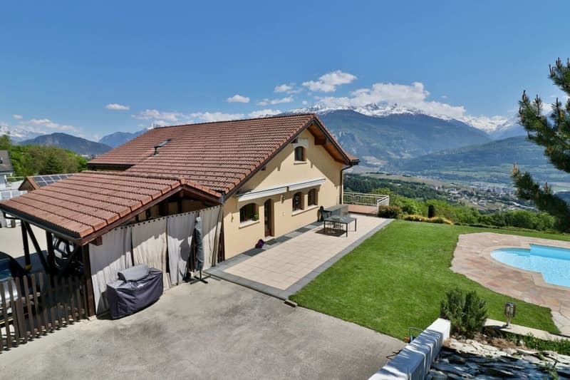 Villa avec piscine à Savièse - Vue panoramique (9)