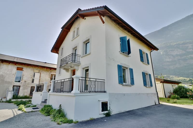Charrat - Appartement 3.5 pces rénové dans petite PPE (12)