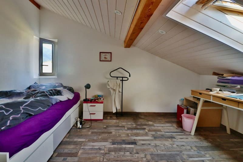 Maison 6.5 pces avec veranda, terrasse et sous-sol (8)