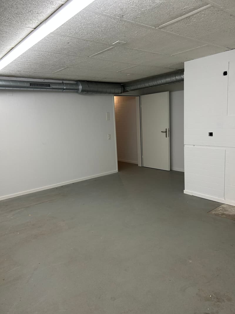 Vielseitig nutzbare Lager-/Gewerbefläche im Zentrum von Breitenbach (5)