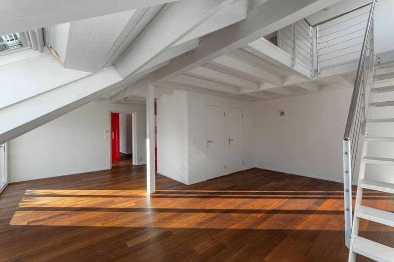 Large 7 1/2-room maisonette apartment in Cham (6)