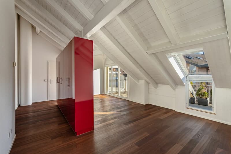 Large 7 1/2-room maisonette apartment in Cham (9)