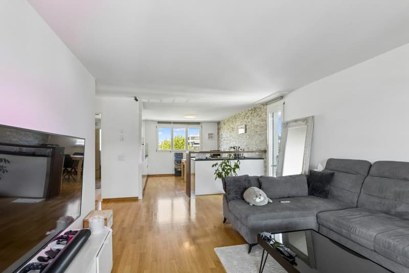 moderne 4 1/2 Zimmerwohnung mitten in Rotkreuz (8)