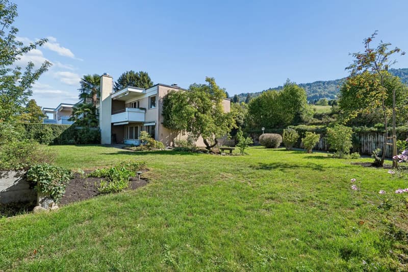 Wohnen mit traumhaftem Garten und wunderschöner Seesicht (8)
