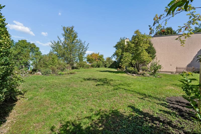 Wohnen mit traumhaftem Garten und wunderschöner Seesicht (9)
