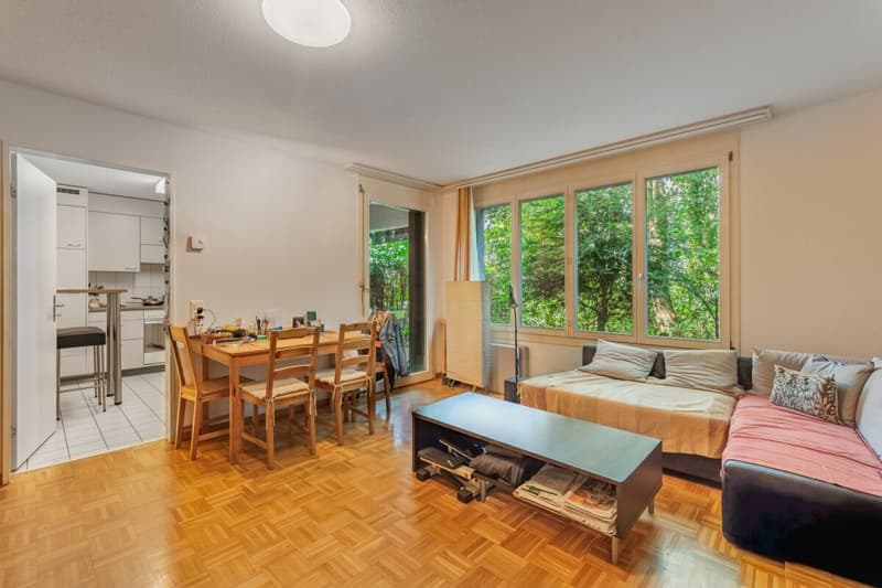 Schöne 2 1/2-Zimmer-Gartenwohnung (4)