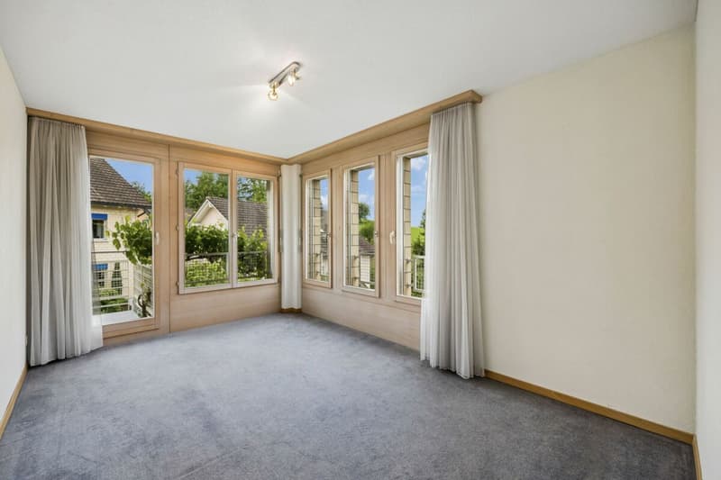 grosszügiges 6 1/2 Zimmer-Doppeleinfamilienhaus in Rotkreuz (23)