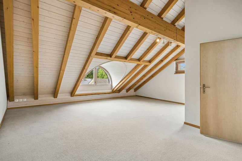 grosszügiges 6 1/2 Zimmer-Doppeleinfamilienhaus in Rotkreuz (34)