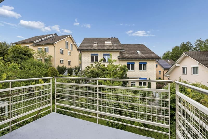 grosszügiges 6 1/2 Zimmer-Doppeleinfamilienhaus in Rotkreuz (27)