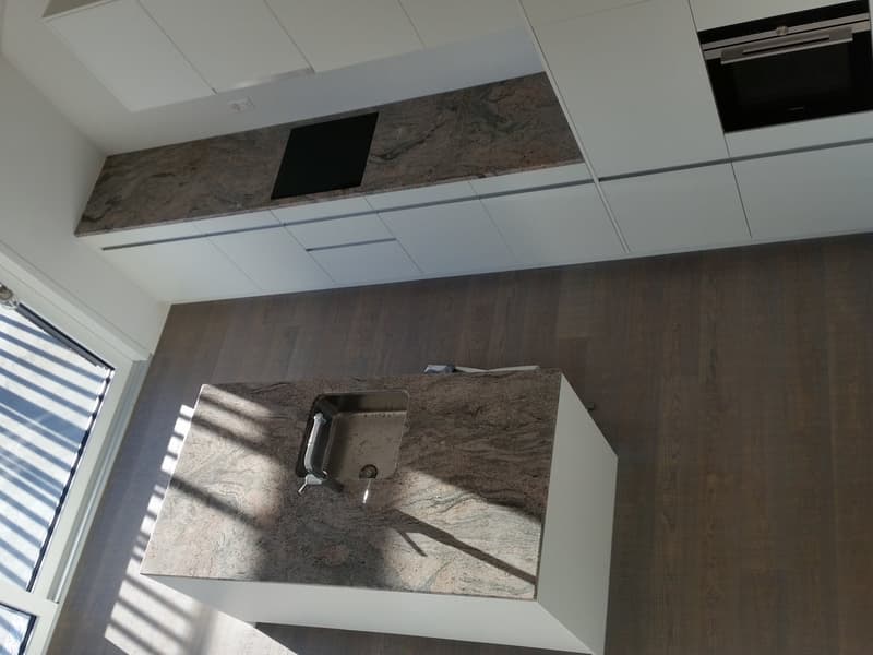 Exklusive 5.5-Zimmer-Dachwohnung mit Seesicht (10)