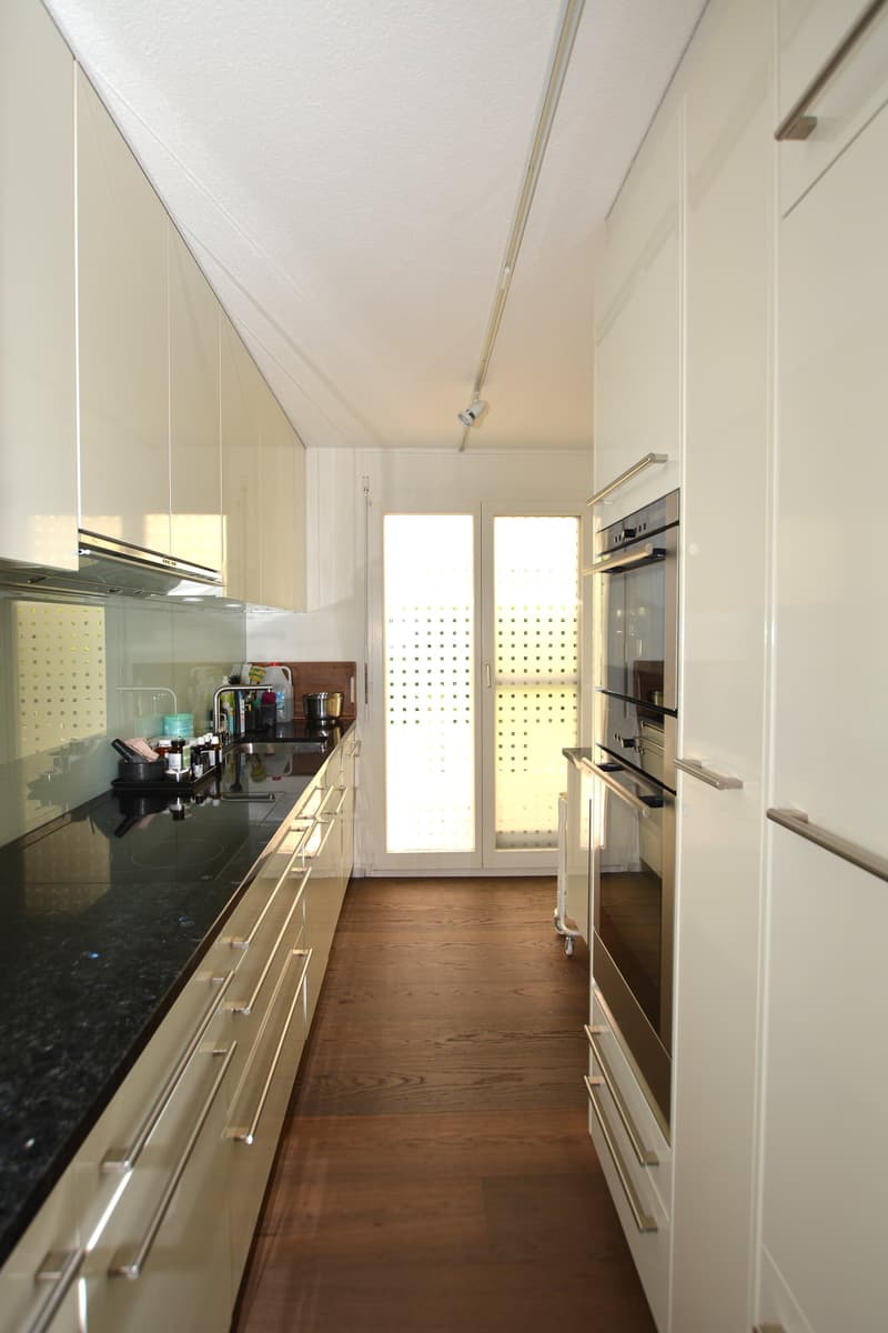 Wohnen wie im Einfamilienhaus – 143 m² Nutzfläche, 110 m² Garten, 2 Garagen + 1 Parkplatz (8)