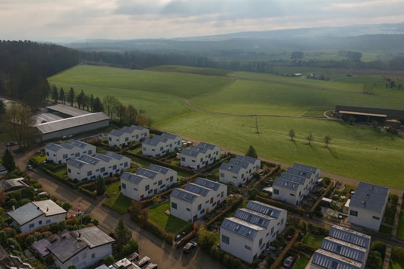 RESERVIERT - Exklusives 6.5-Zimmer-Reiheneckhaus in Obfelden (17)