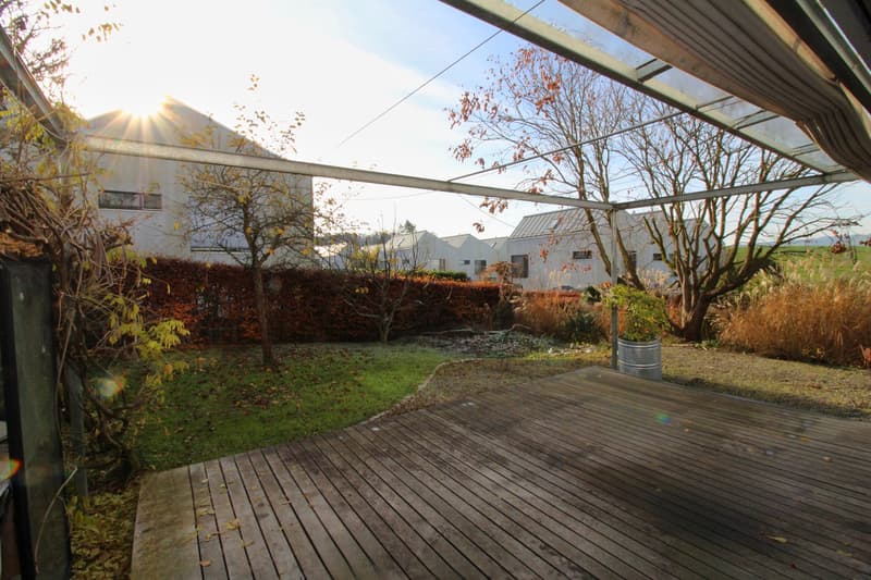 RESERVIERT - Exklusives 6.5-Zimmer-Reiheneckhaus in Obfelden (4)