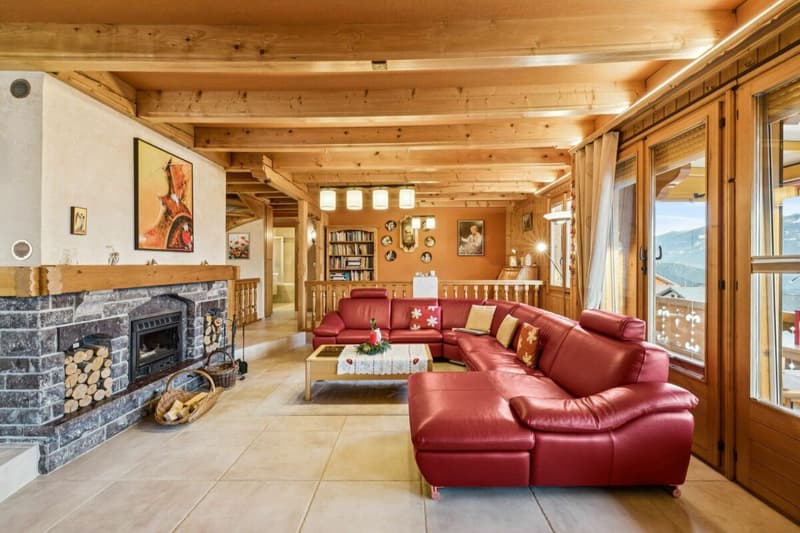 Charmant chalet familial avec potentiel professionel à Erde (2)
