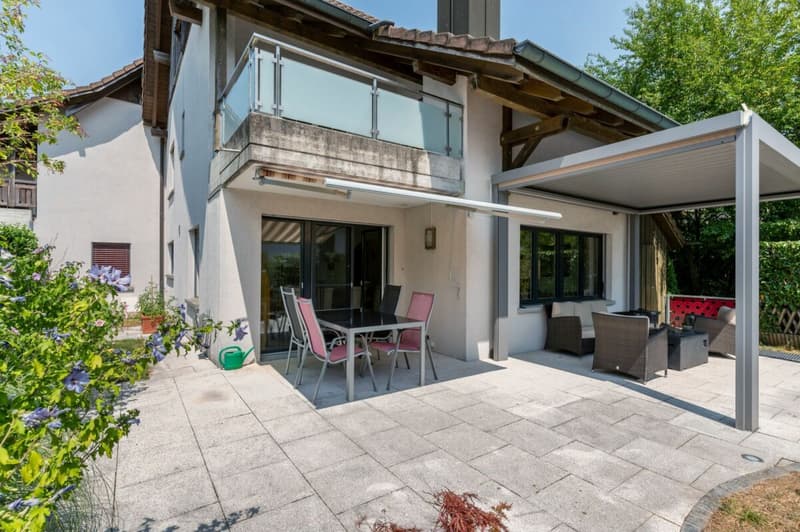 Grosszügiges und gepflegtes Familien-Haus zum Auffrischen (10)