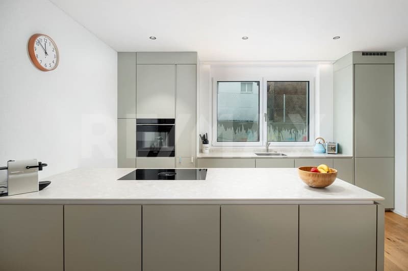Moderne 5.5 Zimmer Doppelhaushälfte mit Wintergarten (6)
