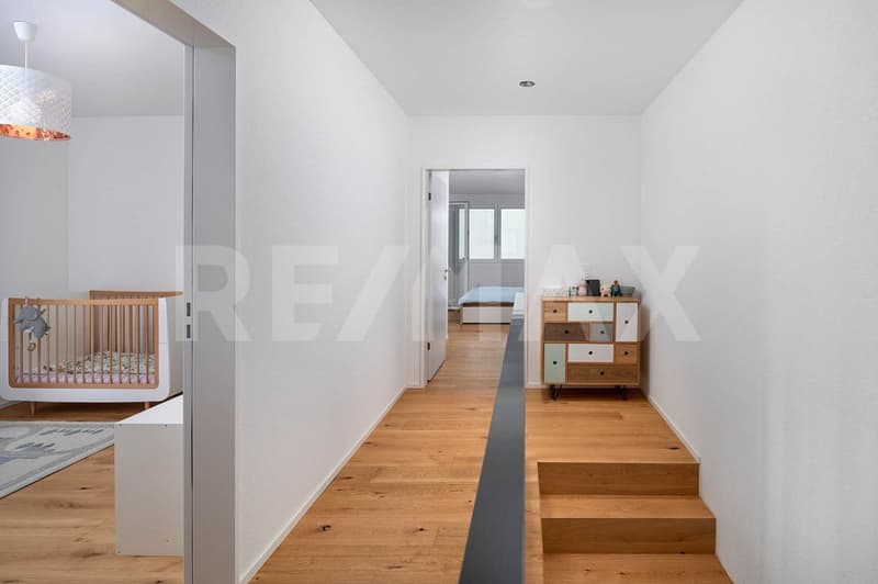 Moderne 5.5 Zimmer Doppelhaushälfte mit Wintergarten (12)