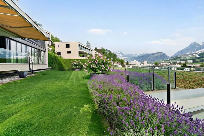 Exklusive 4.5-Zi-Terrassenwohnung mit schöner Aussicht (25)