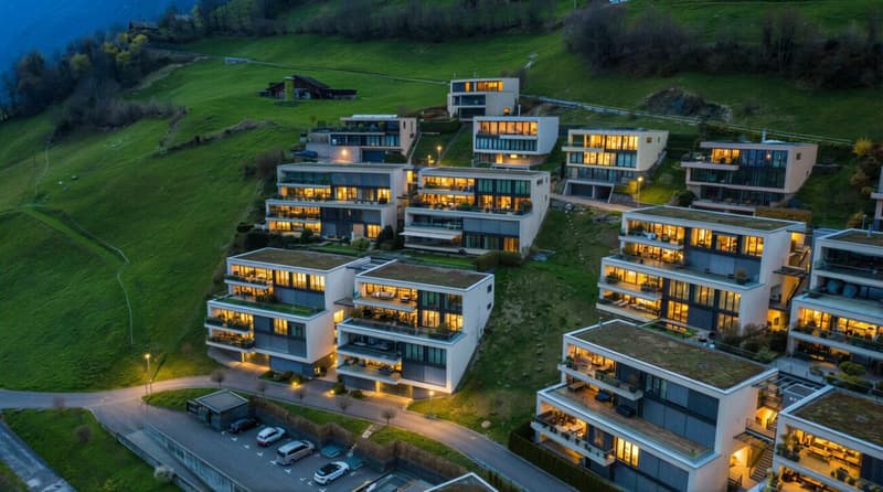 Exklusive 4.5-Zi-Terrassenwohnung mit schöner Aussicht (31)