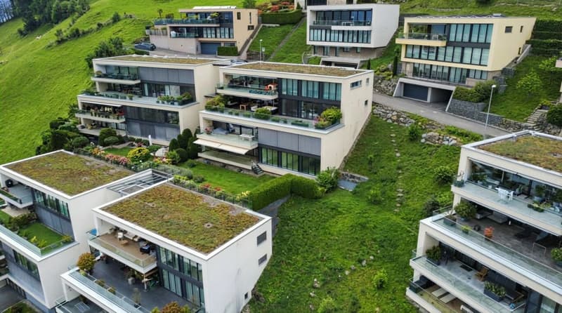 Exklusive 4.5-Zi-Terrassenwohnung mit schöner Aussicht (32)